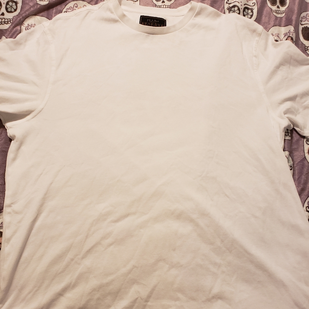 Jos A. Bank Designer NWOT crisp white casual shirt!